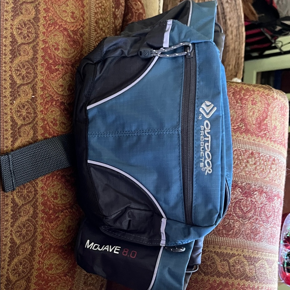 Blue and Black Mojave 8.0 Men Bag